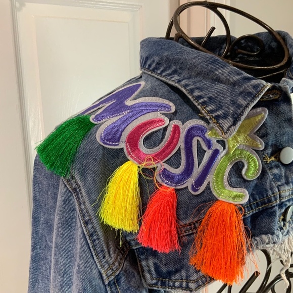 Music Embroidered Denim Tassel Multicolor Crop Jean Jacket Plus Size 3X - Picture 7 of 11